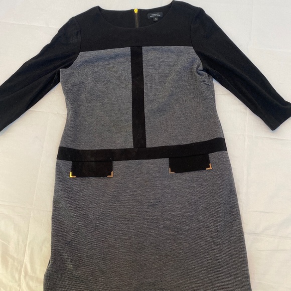 Tahari Arthur S. Levine dress - Picture 1 of 9